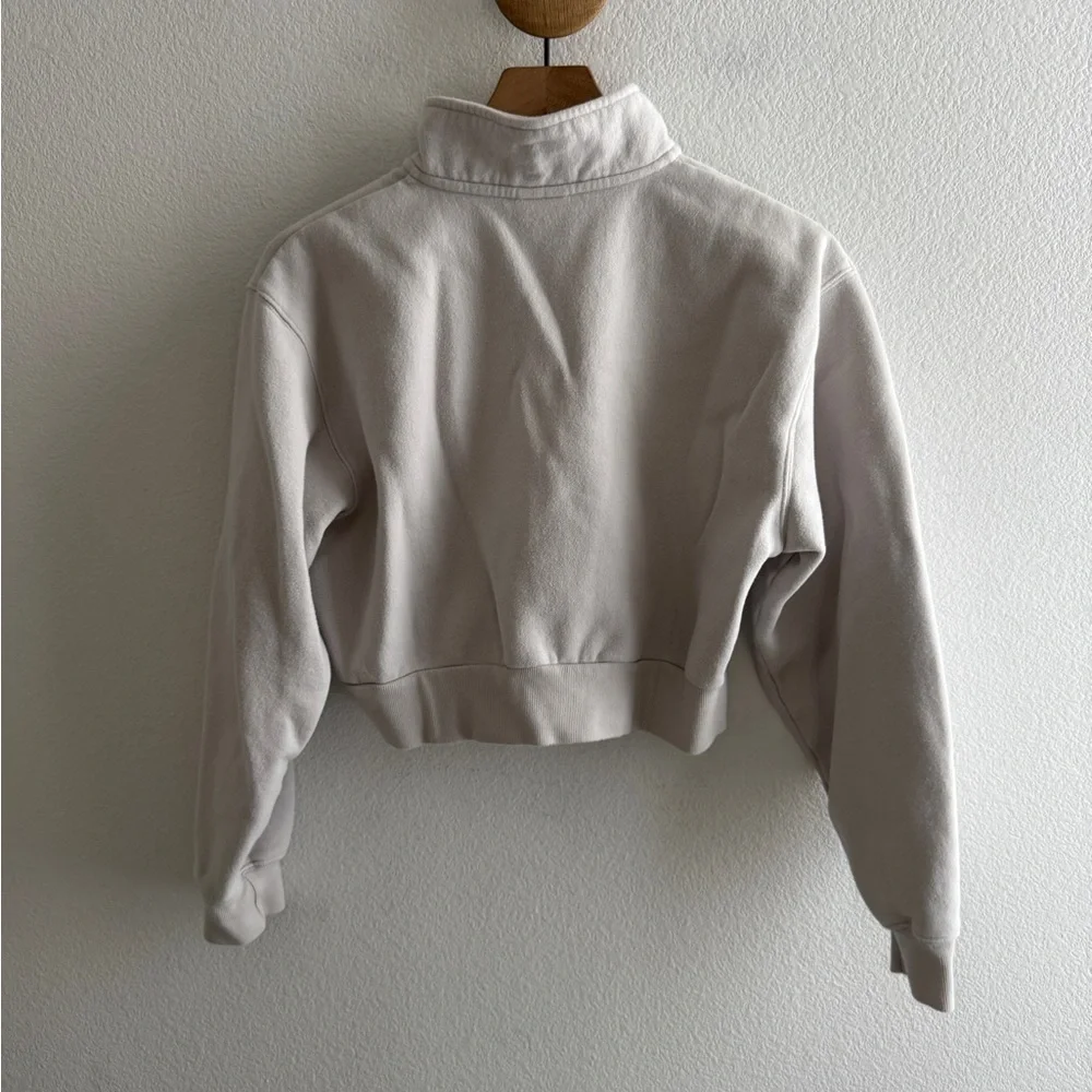 Aritzia TNA COZY AF Cropped 1/4 Zip Sweatshirt - Picture 5 of 9
